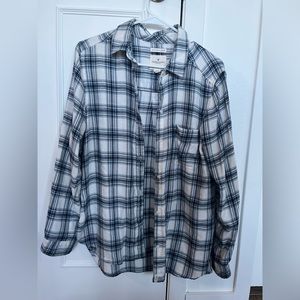 Women’s American Eagle plaid button up